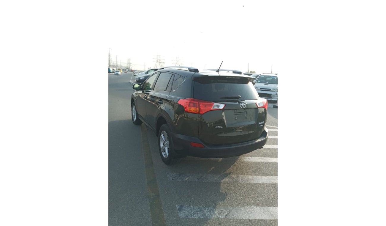 تويوتا راف ٤ TOYOTA RAV4 MODEL 2013 COLOUR GREEN GOOD CONDITION ONLY FOR EXPORT