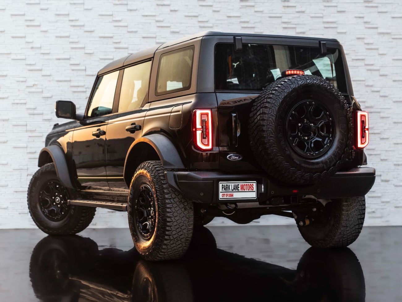 Ford Bronco Wildtrak 2.7L (5 Seater)