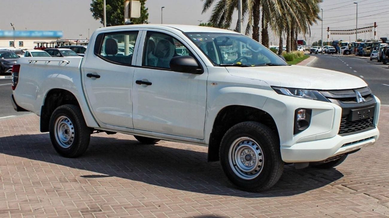 ميتسوبيشي L200 MITSUBISHI L200 2.5L Diesel MT 2023  (Export Only)