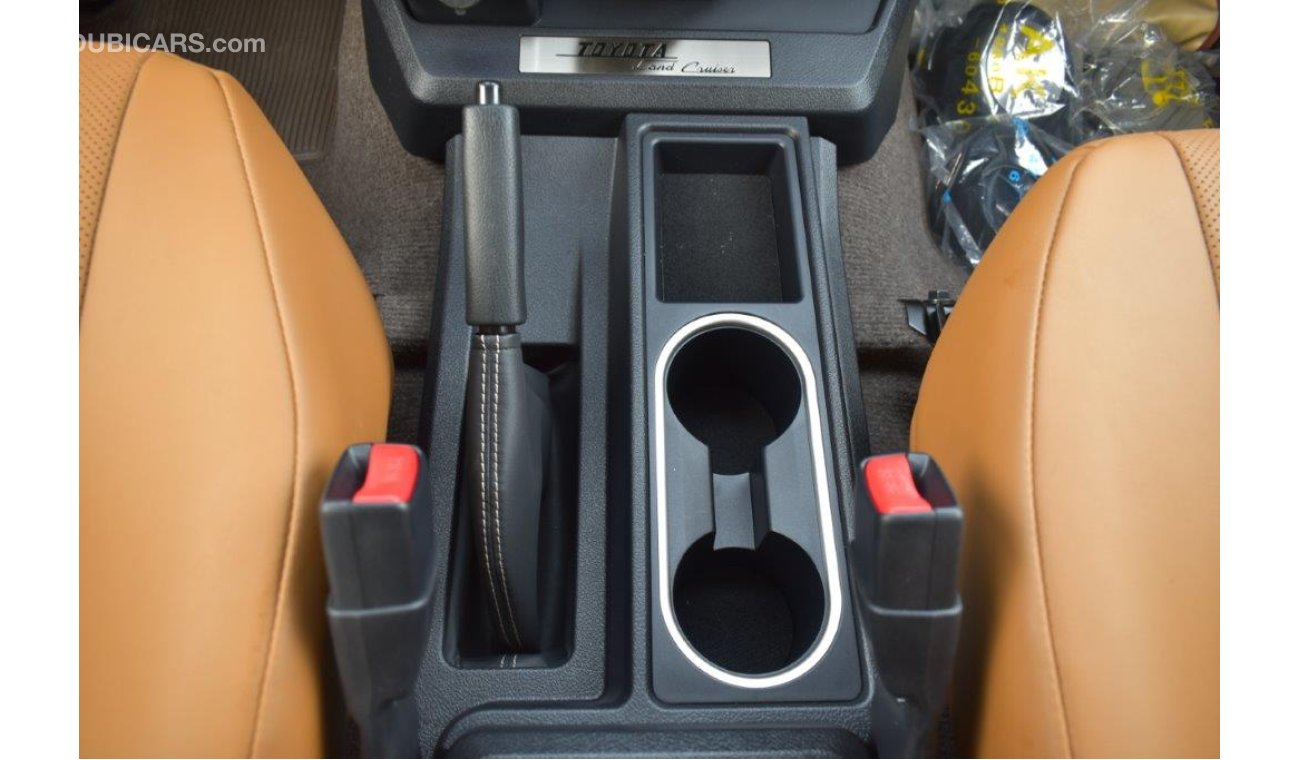 تويوتا لاند كروزر 70 76  LX LIMITED V8 4.5L TURBO DIESEL  MANUAL TRANSMISION - 70TH ANNIVERSARY EDITION