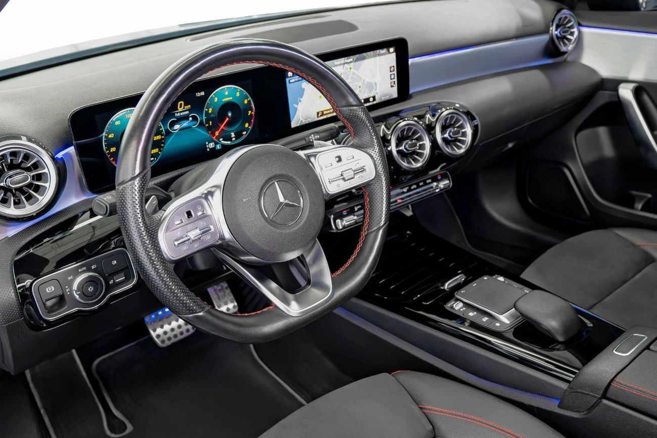 مرسيدس بنز A 200 AMG