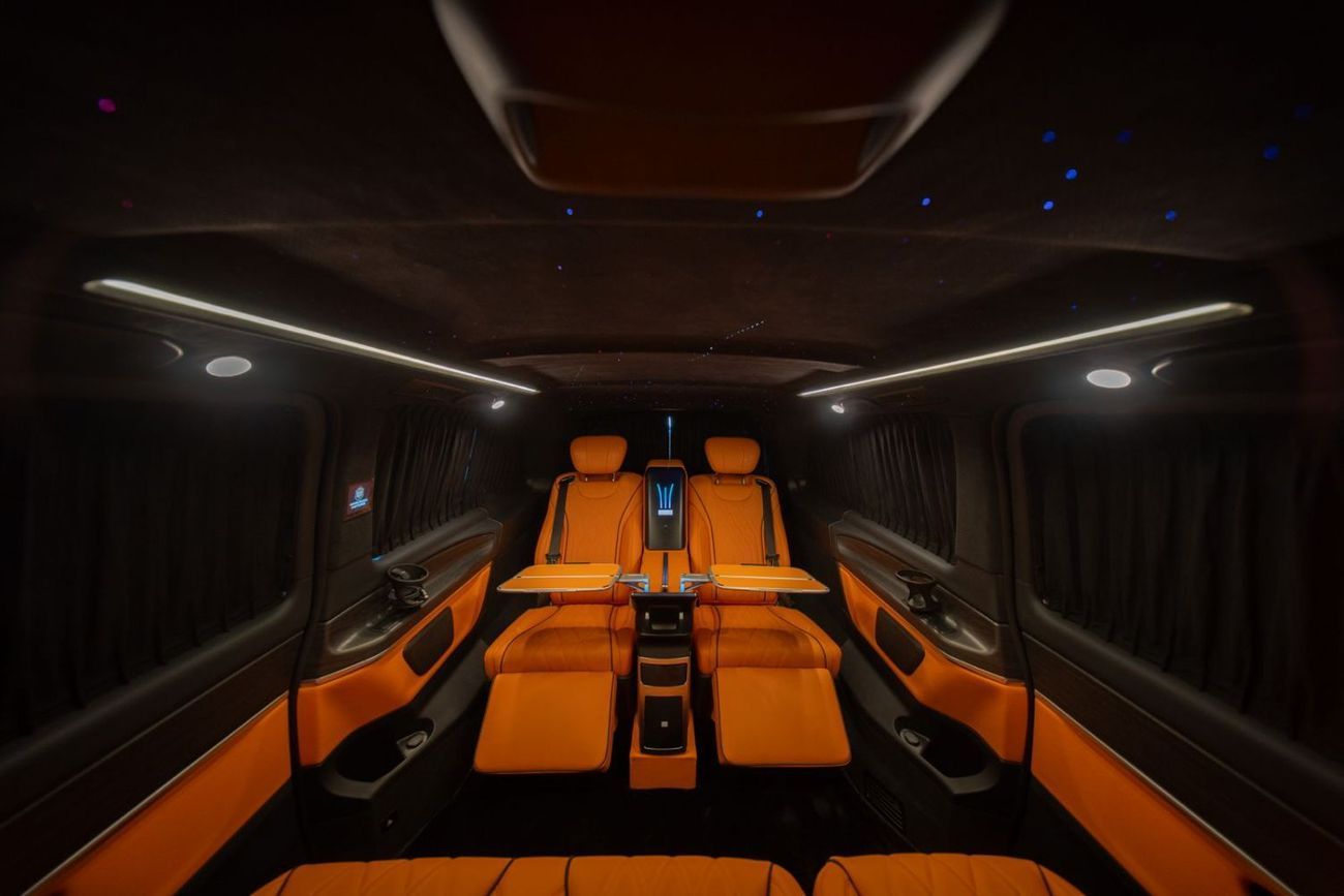 مرسيدس بنز V 300 Barugzai VIP V300  I 2 Years Agency Warranty I 2025