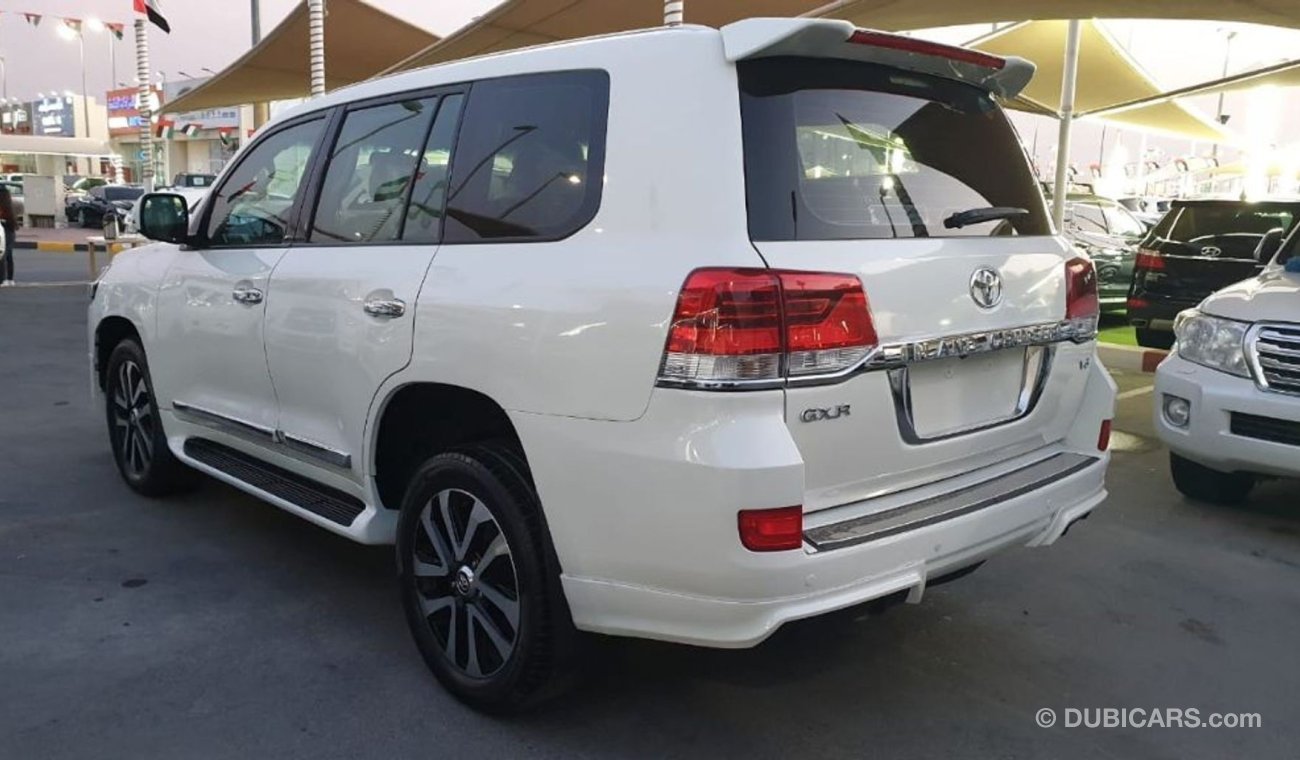 Toyota Land Cruiser Land Cruiser 2011 GXR Gcc  change 2020