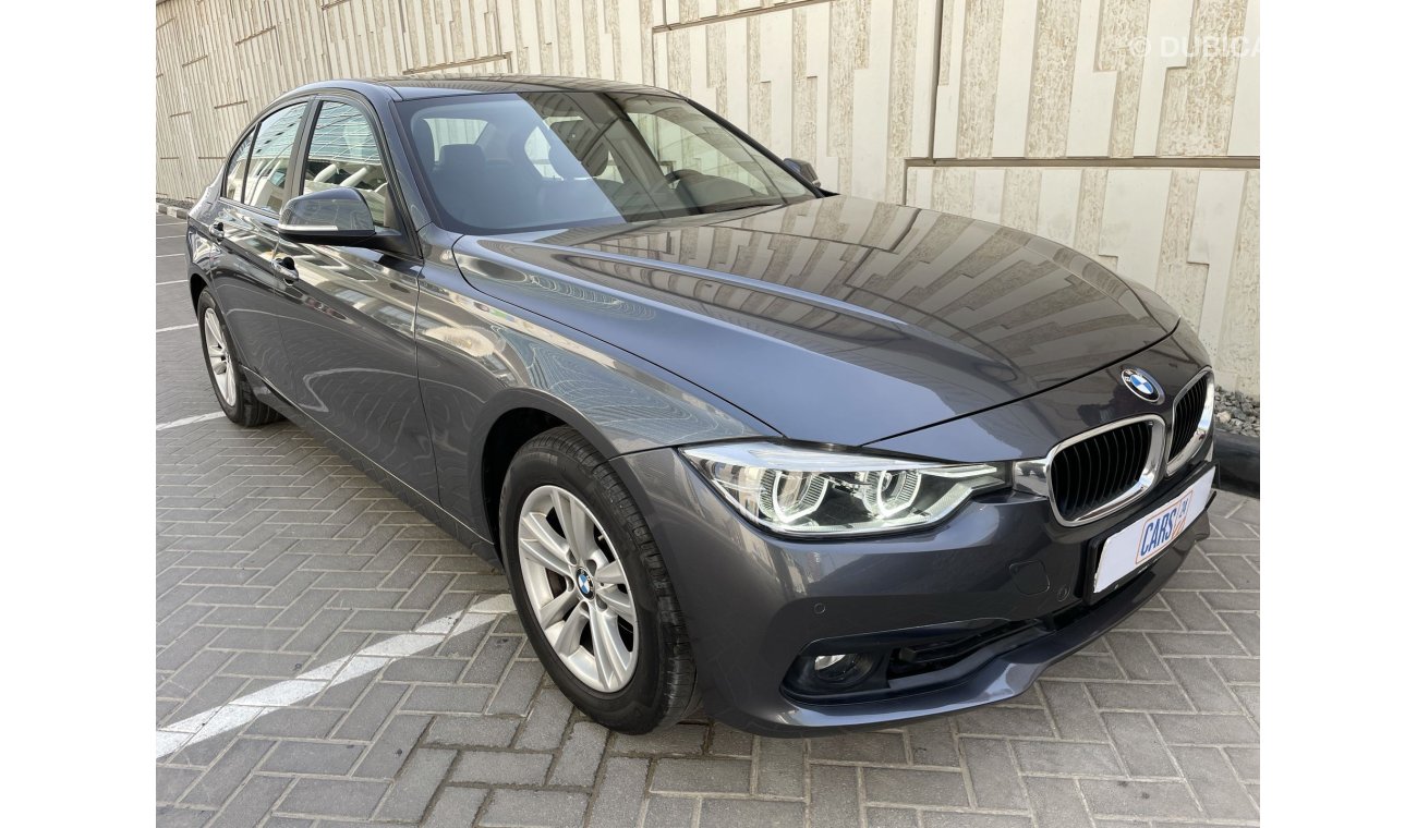 كرايسلر ES 318i 1.8 | Under Warranty | Free Insurance | Inspected on 150+ parameters