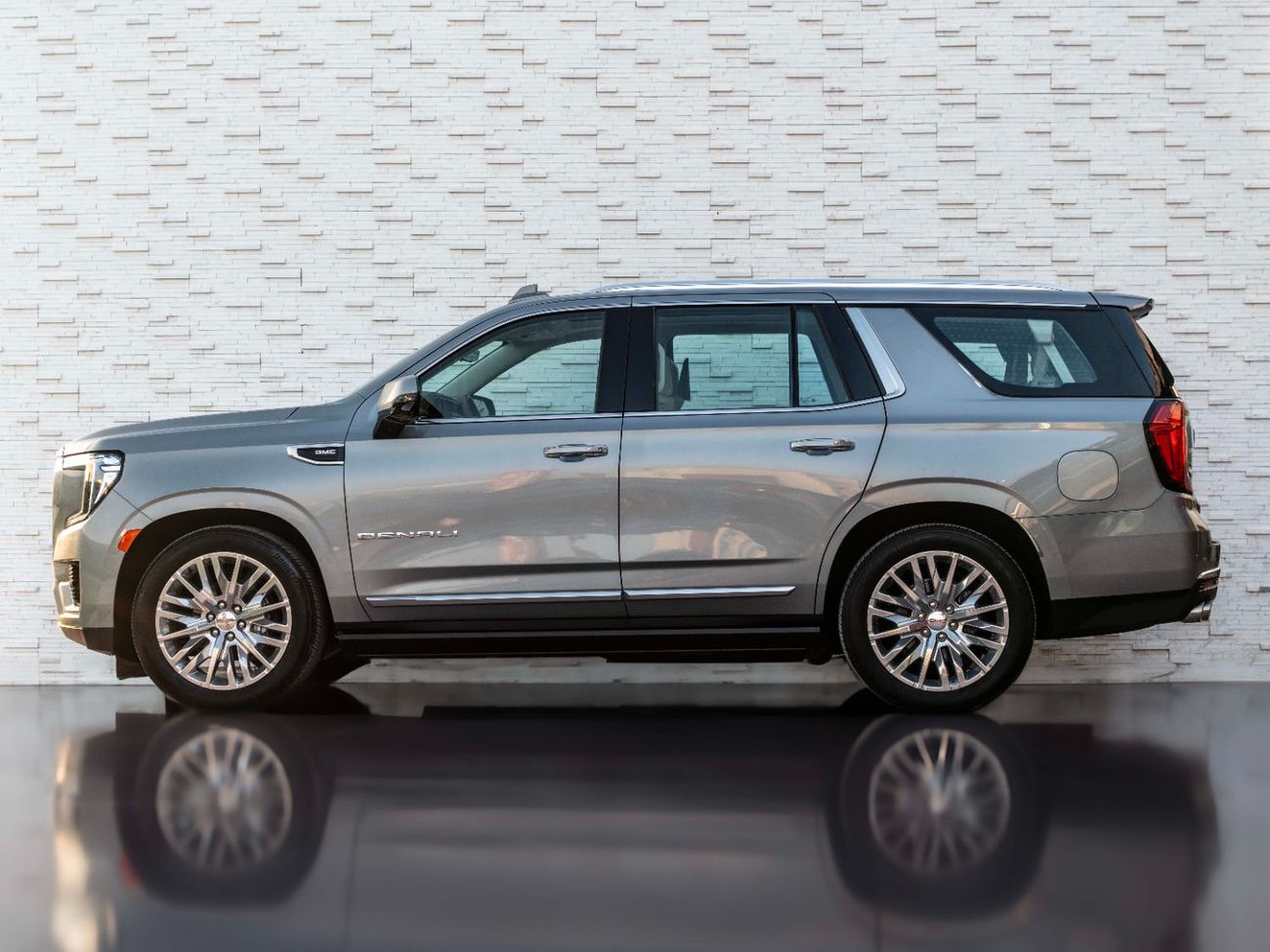 جي أم سي يوكون 6.2 V8 Denali (AWD)