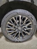 Infiniti QX80  Captain Chairs 3.5L