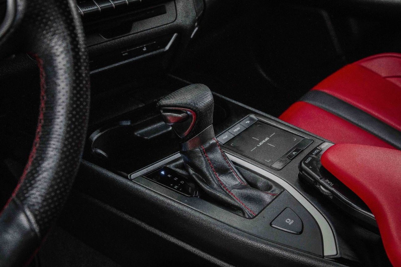 Lexus UX200 F Sport Prestige F SPORT | 2,350 P.M  | 0% Downpayment | Excellent Condition!