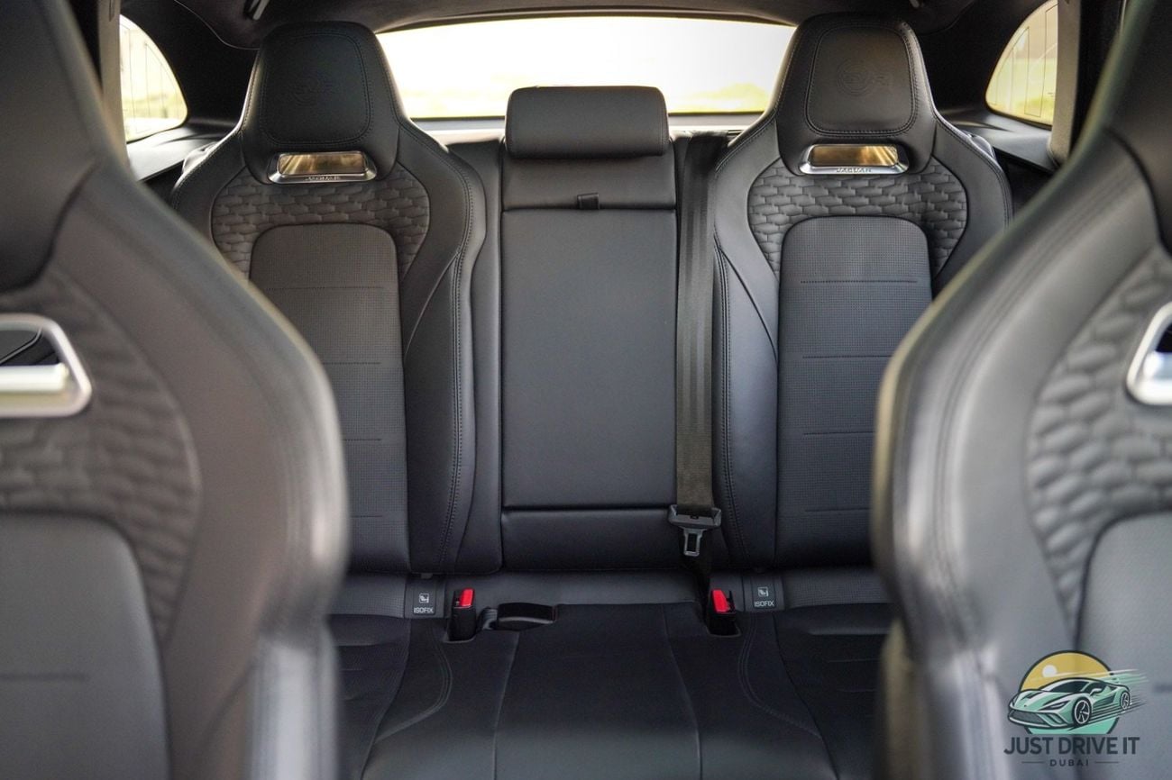 جاكوار F بيس SVR 5.0L