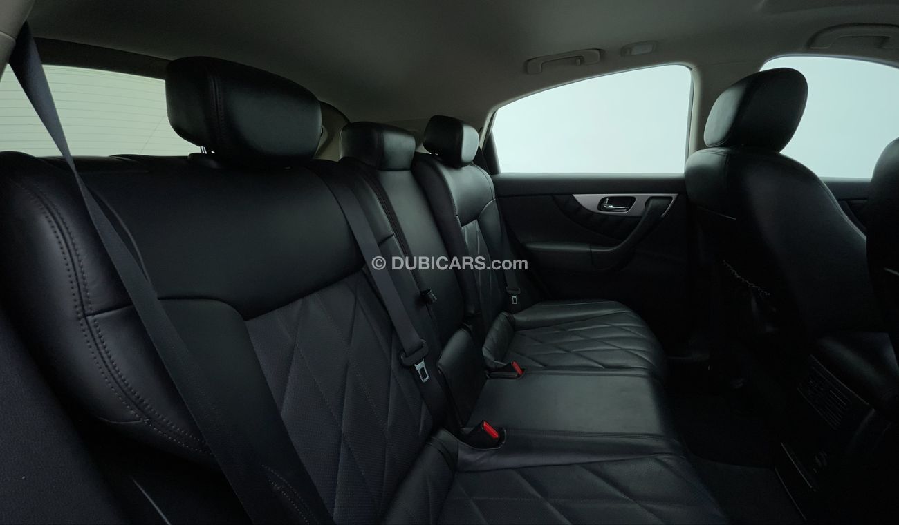 Infiniti QX70 EXCELLENCE 3.7 | Under Warranty | Inspected on 150+ parameters