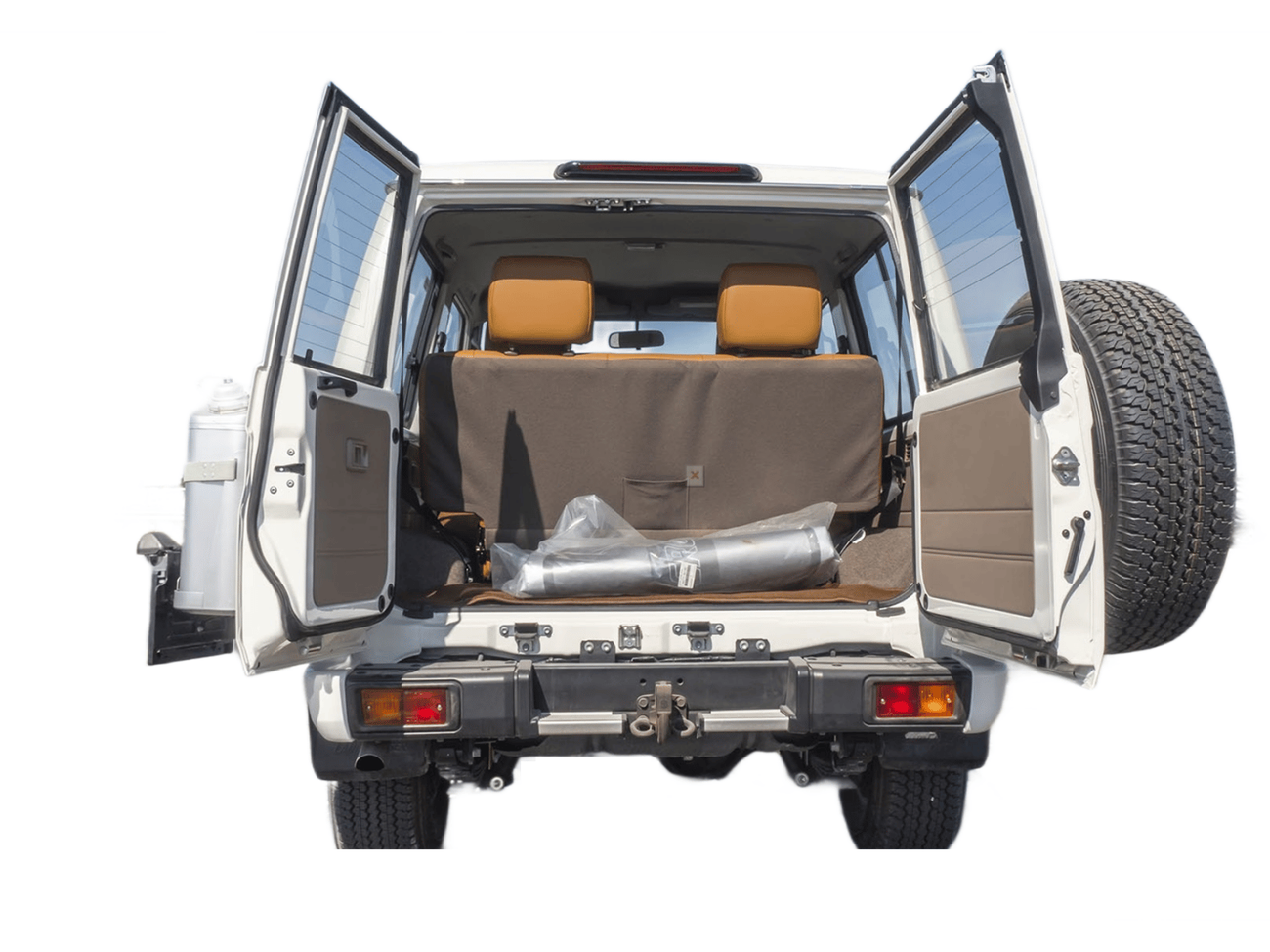 تويوتا لاند كروزر 70 ECTQAT002 - 2025 Toyota LC71 Hardtop 4.0L Petrol Manual - 70th Anniversary – White with Tan Interior