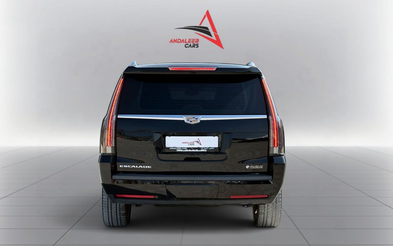Cadillac Escalade L Platinum 6.2L  | 2019 | GCC SPECS | AGENCY MAINTAINED