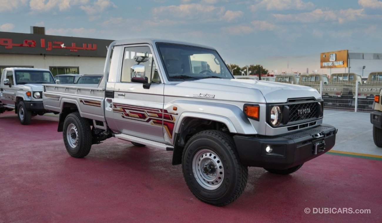 تويوتا لاند كروزر بيك آب TOYOTA LC79 PICK-UP SINGLE CABIN 4.0L MANUAL TRANSMISSION 2024