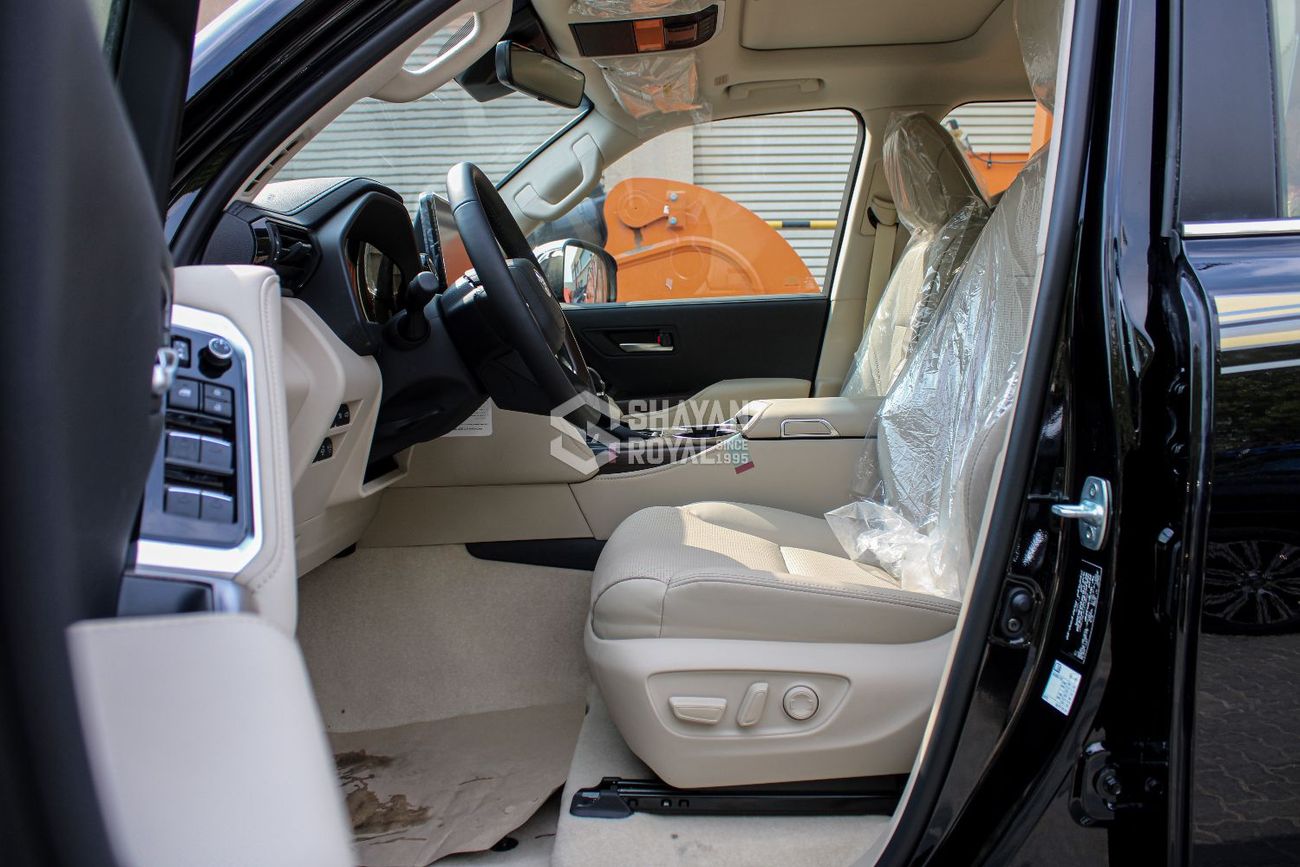 تويوتا لاند كروزر LHD LC300 4.0L PETROL V6 VX FULL OPTION WITH RADAR | SOFT DOOR CLOSING AT 7-SEATS 2026MY