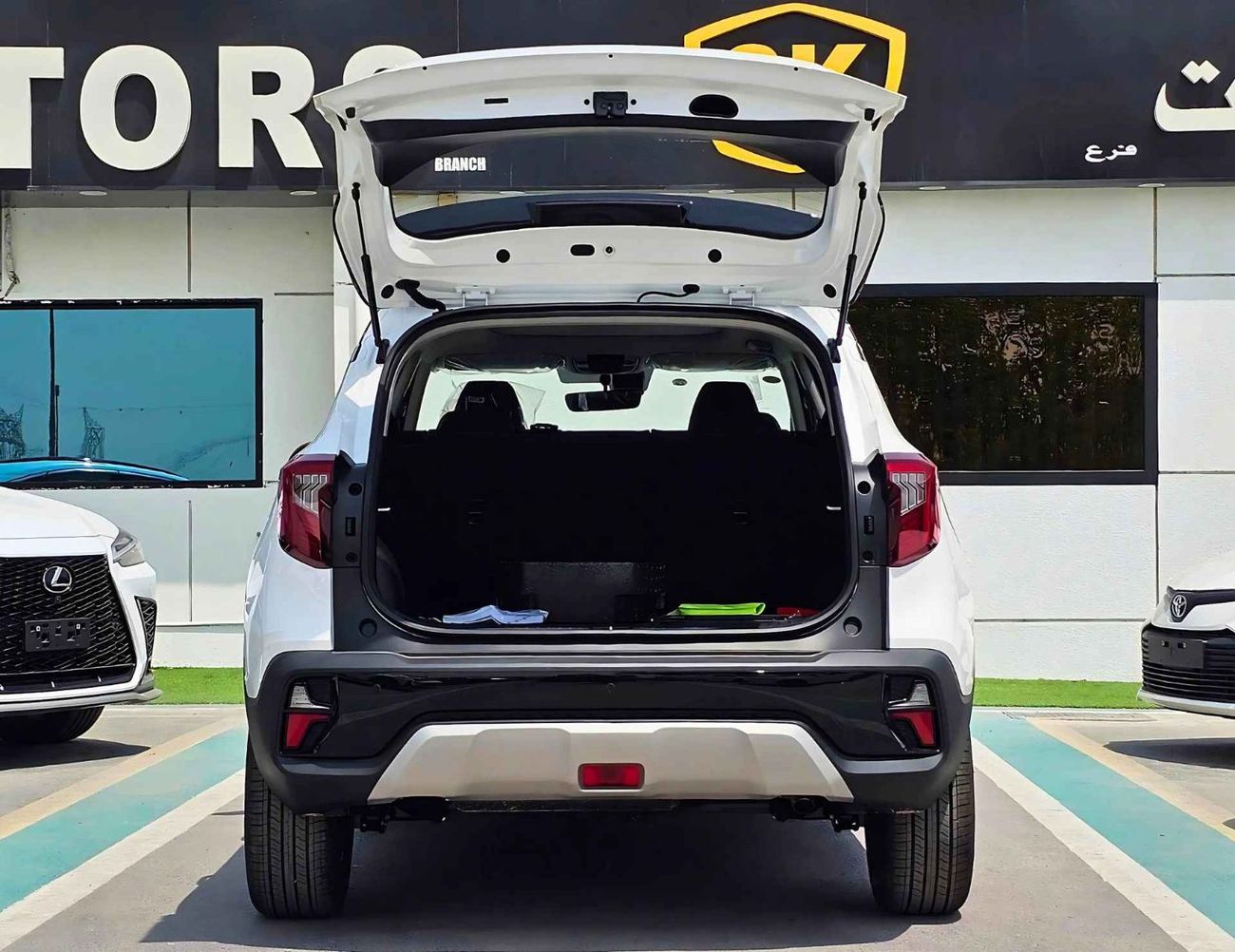 كيا سيلتوس CVT LUXURY/ DUAL TONE WITH BLACK ROOF / PANORAMIC ROOF/1.5L PETROL V4 (CODE#KSLL)