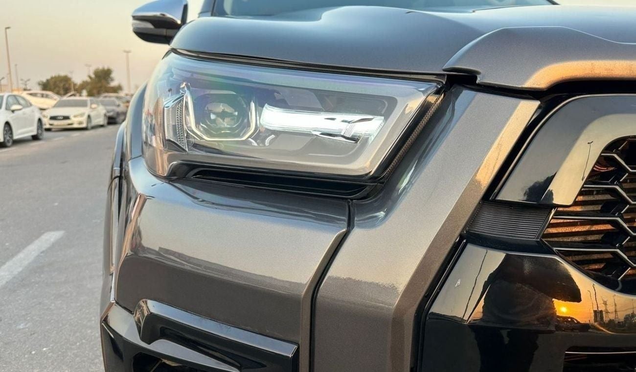 تويوتا هيلوكس RHD 2.8 DIESEL