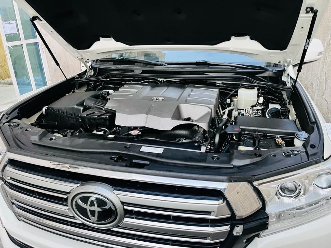 تويوتا لاند كروزر