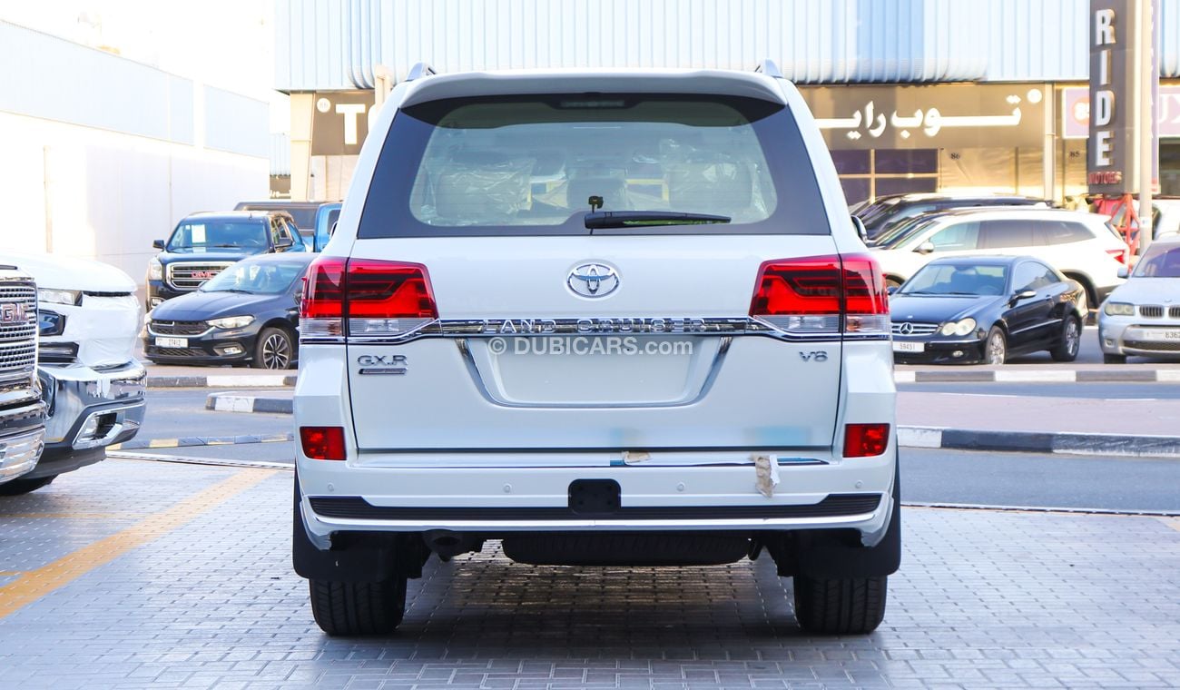 تويوتا لاند كروزر GXR v8