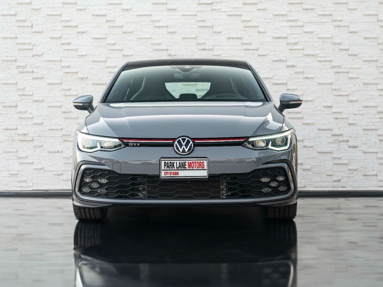 Volkswagen Golf GTI Sport 2.0T