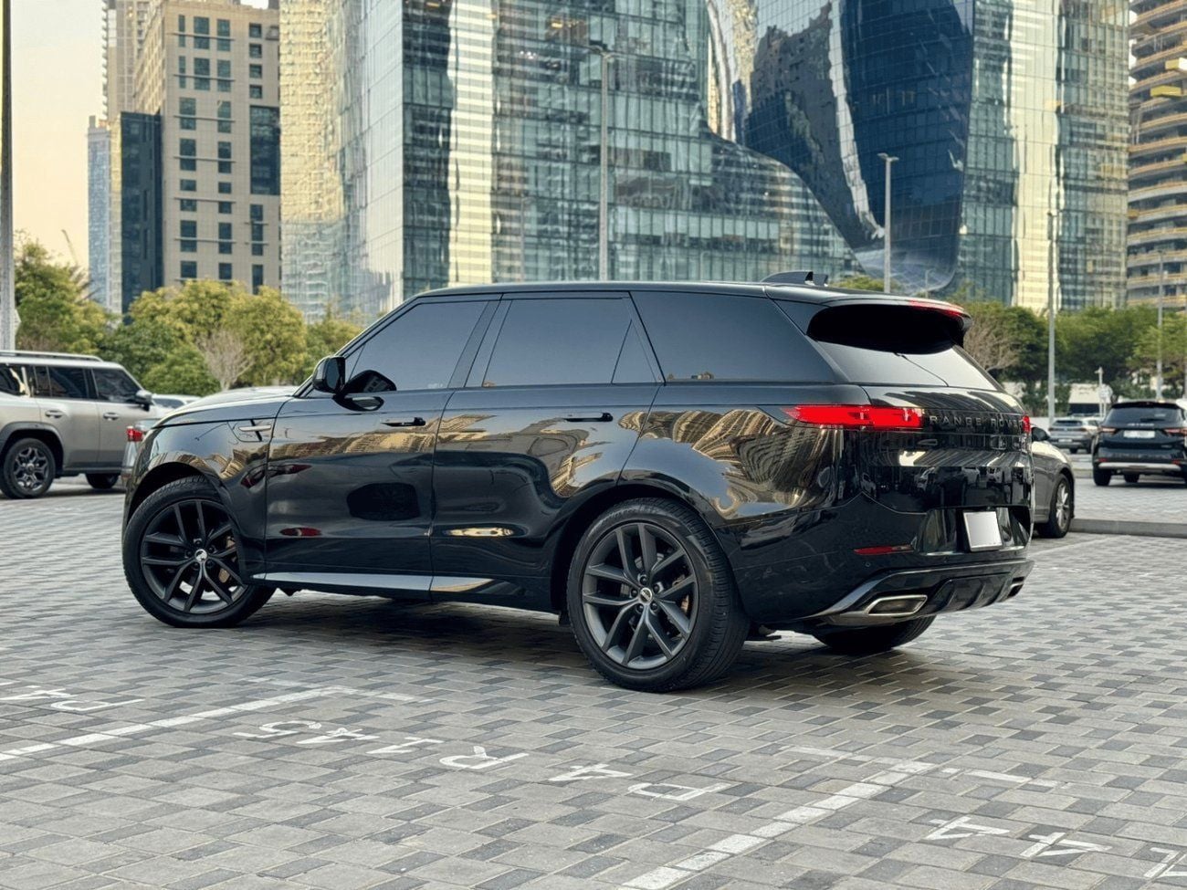 Land Rover Range Rover Sport DYNAMIC SE P400 FIRST EDITION P400 S P400 3.0L