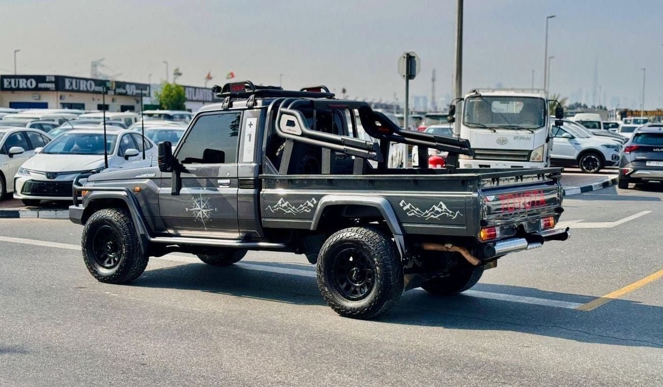 Toyota Land Cruiser Pick Up AFTER MARKET SINGLE CABIN PICKUP | RHD | 2017 | 4.5L DIESEL ENGINE  | (MT) | AIR SNORKEL