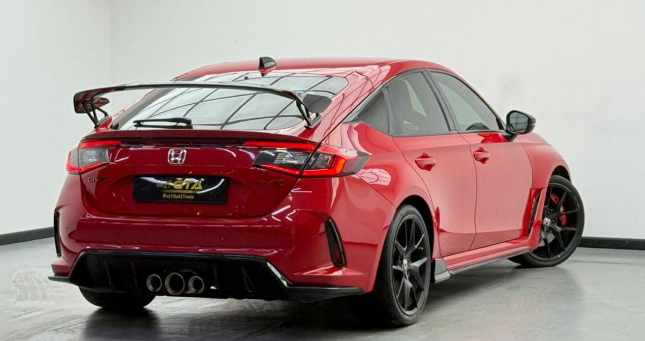 هوندا سيفيك تايب آر 2.0L MT 2023 Honda Civic Type R ,Honda Warranty+Service Contract ,Full Honda Service history ,GCC