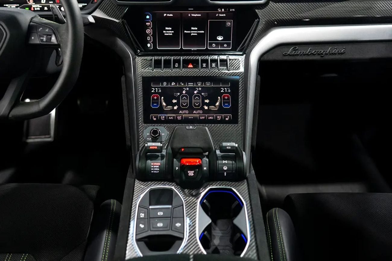 Lamborghini Urus 4.0T V8 Performante PERFORMANTE | ADVANCE 3D BANG OLUFSEN | TWO TONE INT | ALCANTARA SEATS | CARBON