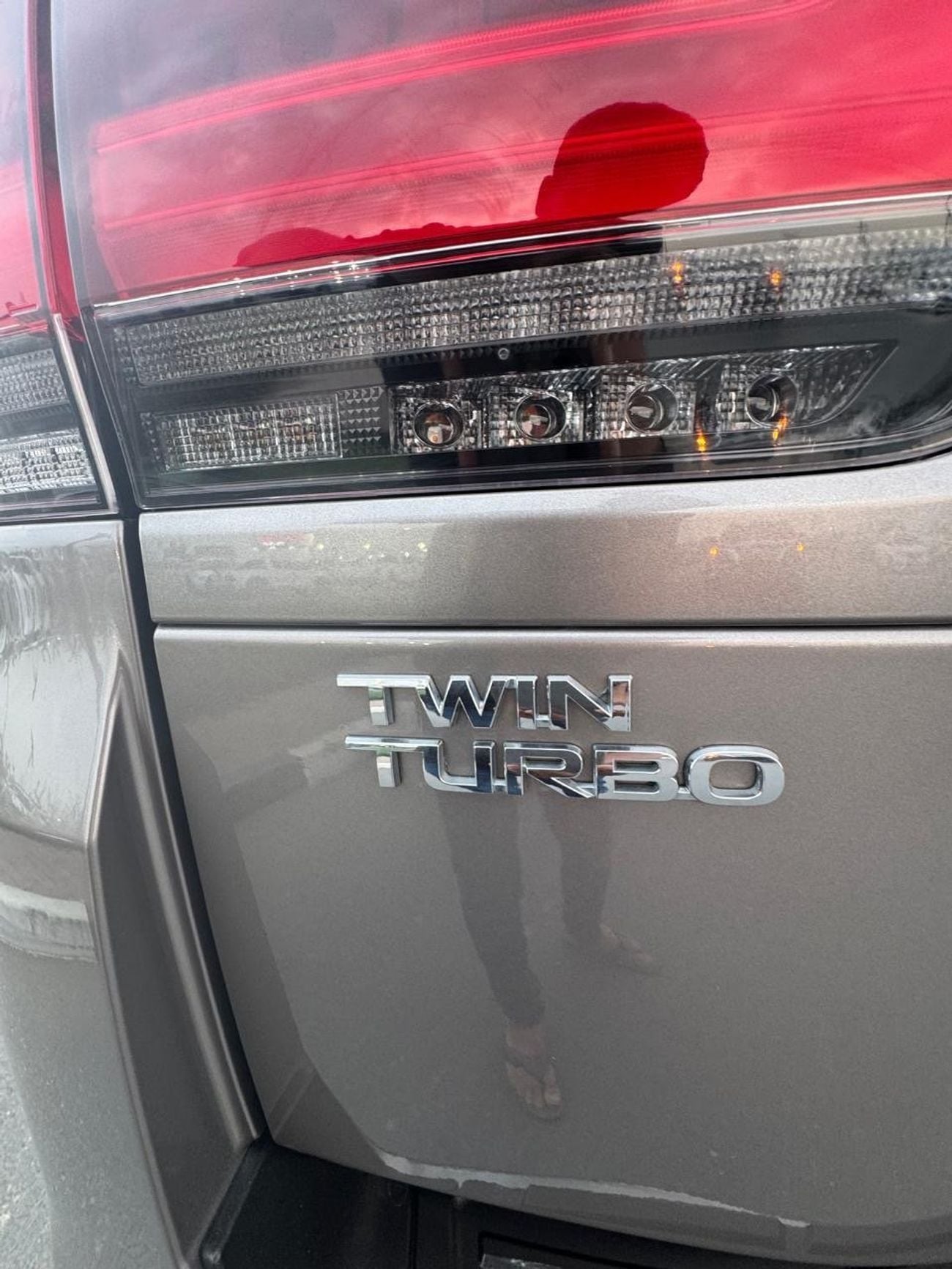 Toyota Land Cruiser VXR 3.5L