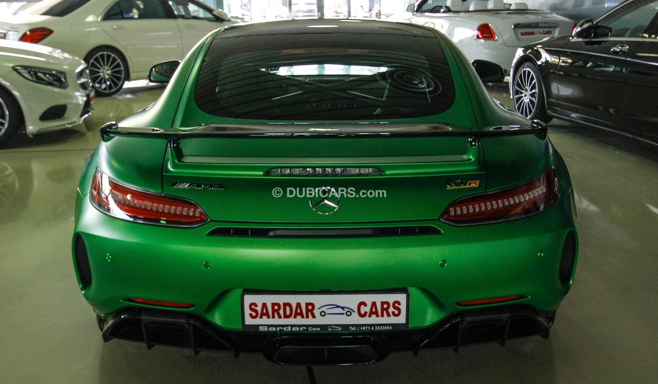 Mercedes Benz AMG GT R