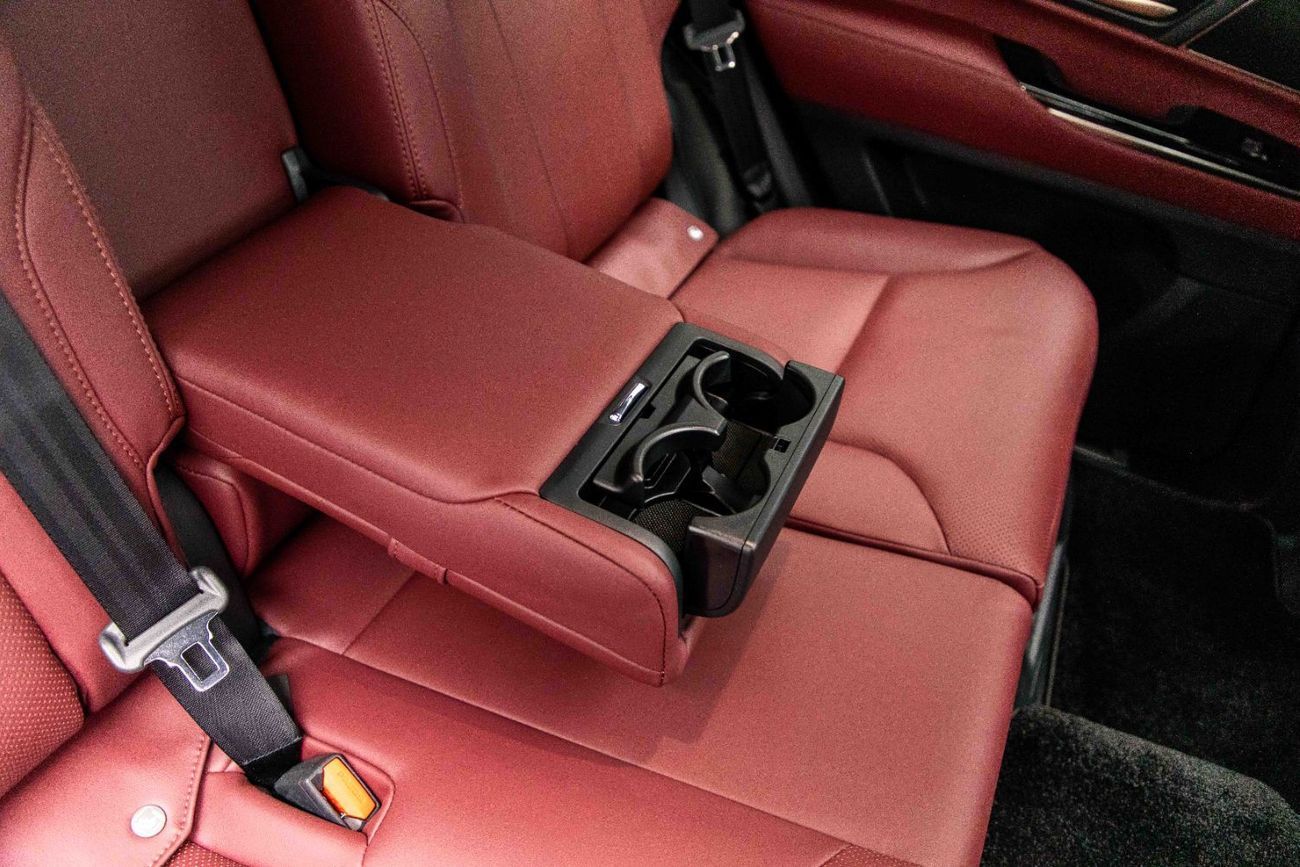 Lexus LX 700h Signature 3.5L - Green Inside Crimson | Export Only