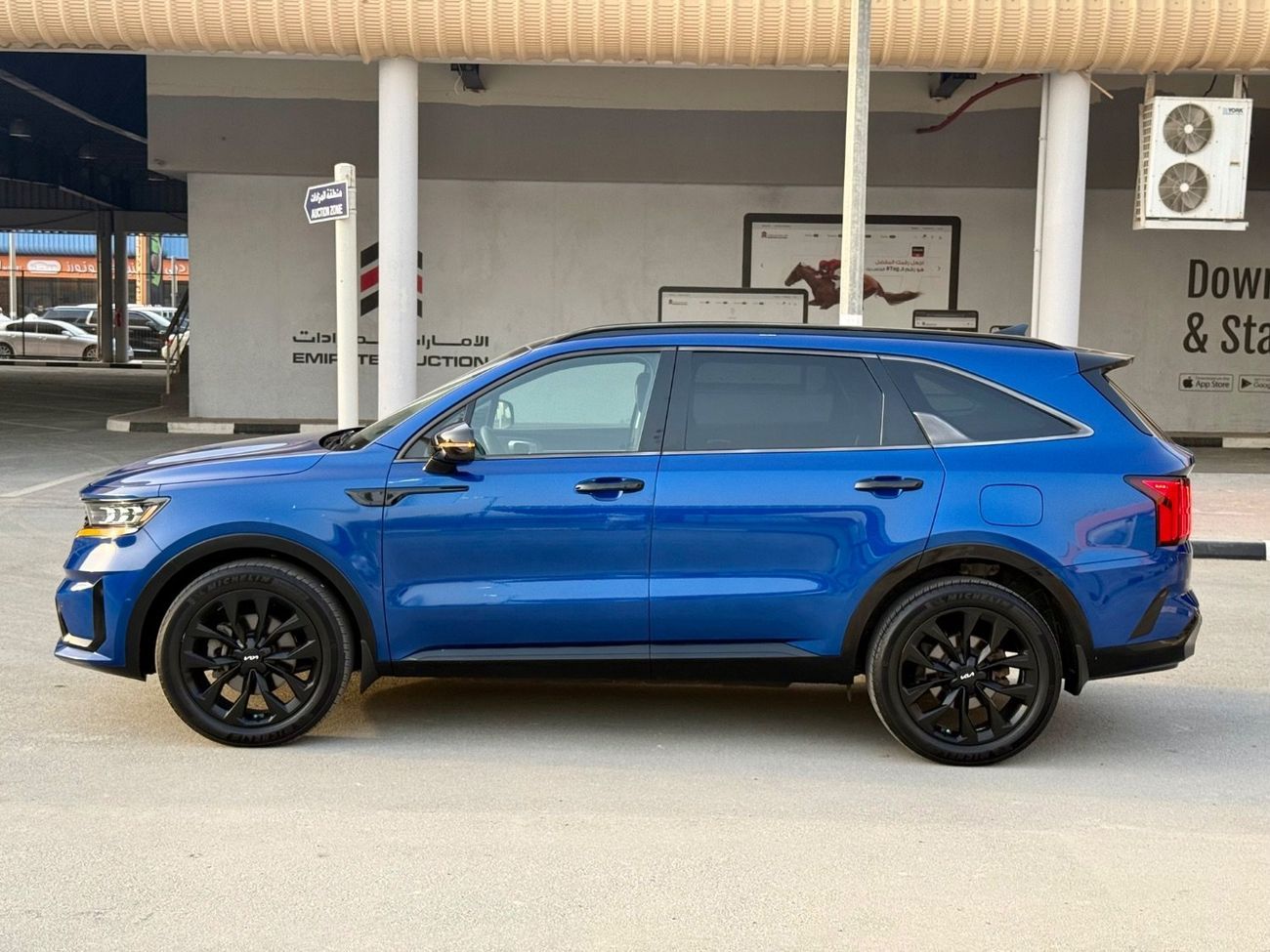 Kia Sorento Std 2.5L AWD 2022 SX NIGHT EDITION 2.5L TURBO PANORAMA 7 SEATS CANADA SPEC