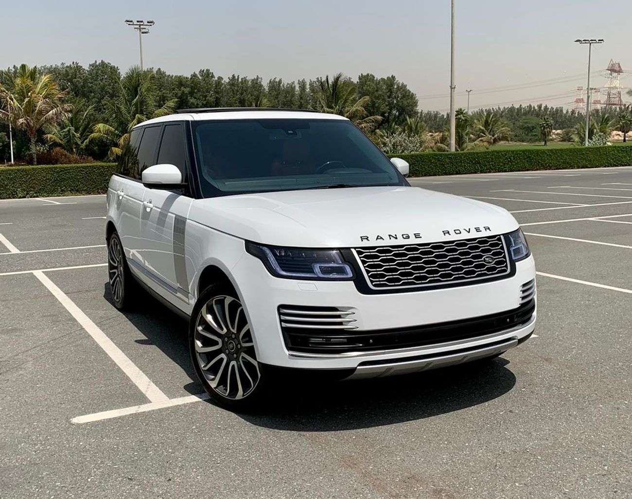 Used Land Rover Range Rover 2013 for sale in Dubai - 508703