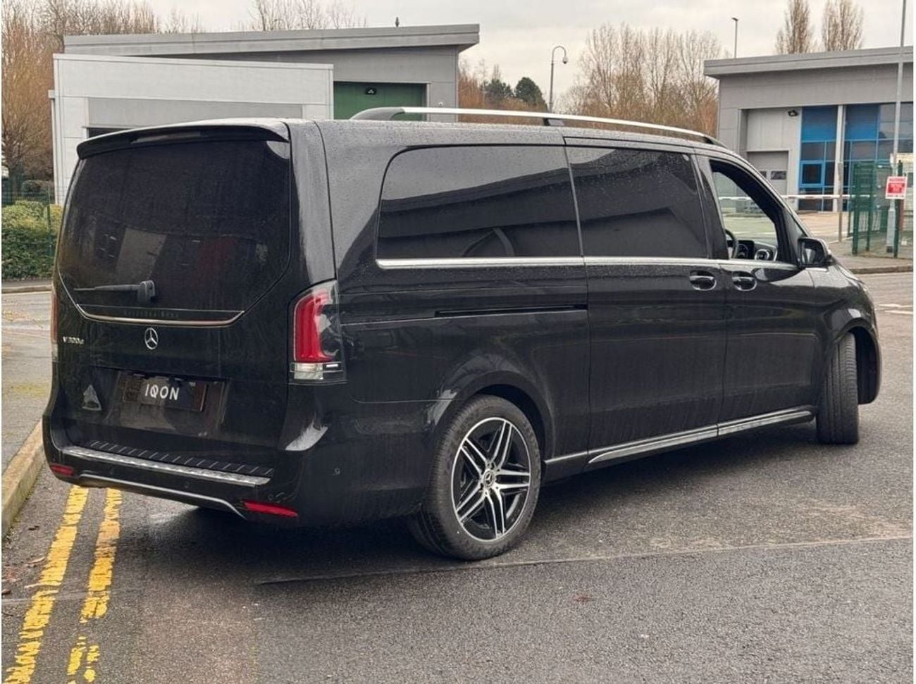 Mercedes Benz V300 AVANTGARDE VIP Conversion Brand New 2025 Model in RHD or LHD