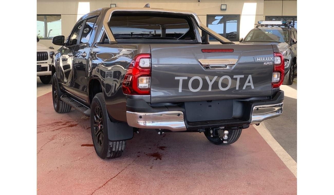 تويوتا هيلوكس