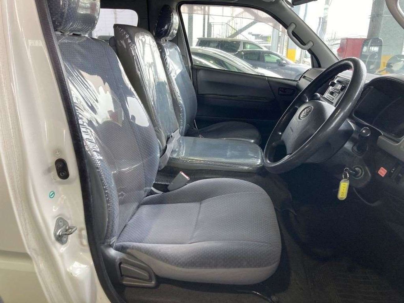 تويوتا هاياس 2.7 V4 PETROL /  PS, PW, AB, ABS, HIGH DECK, HIGH ROOF, POWER SLIDE DOOR (L) 2010/SUPER LONG GL 4WD/