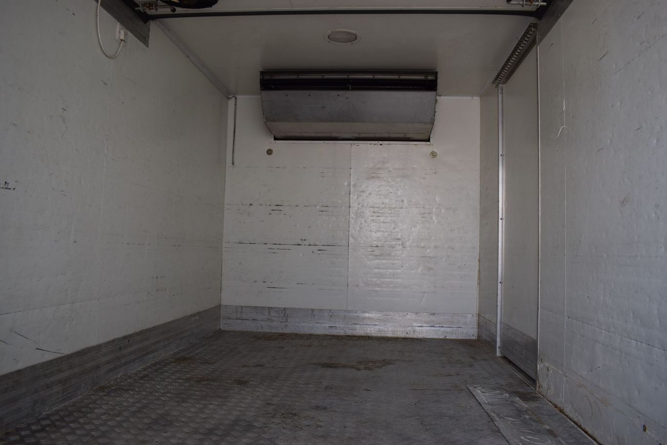 إيسوزو NPR Isuzu Npr pick up Thermoking T600 , model:2021