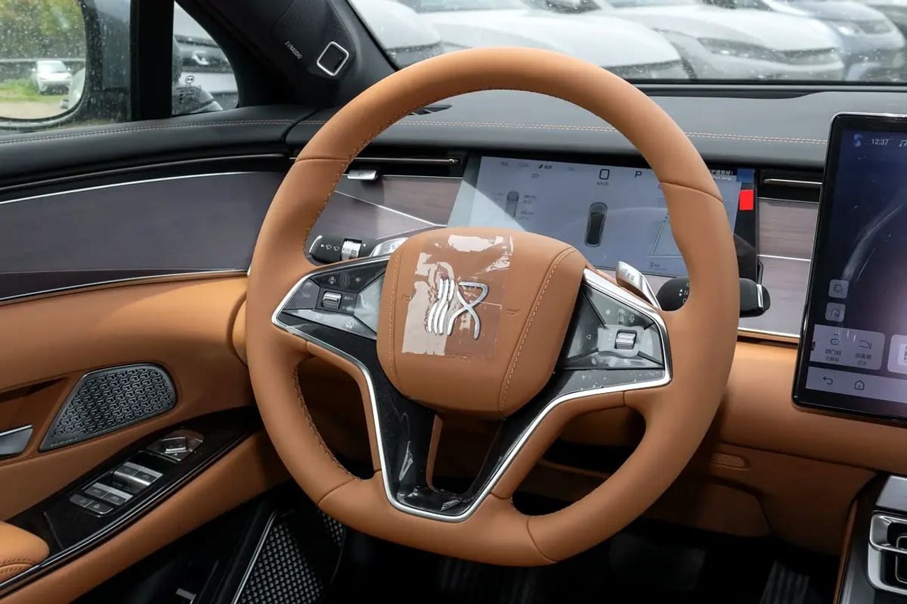 بي واي دي هان L PURE EV 701KM PLATINUM