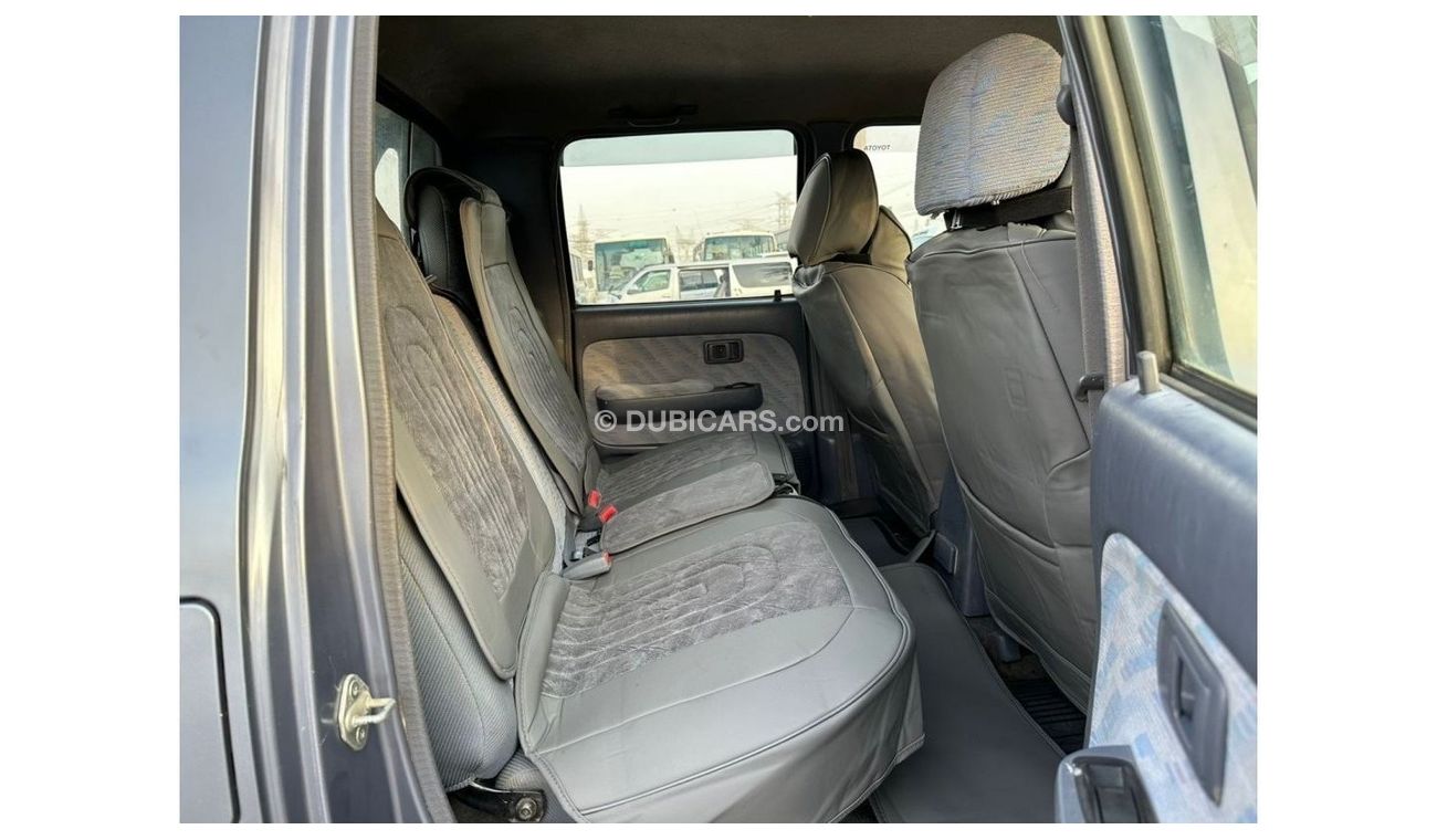 Toyota Hilux 1998 MANUAL | DIESEL 3.0L | DOUBLE CAB | SPORTS BAR | SIDE STEPS & SUN VISORS | GOOD CONDITION
