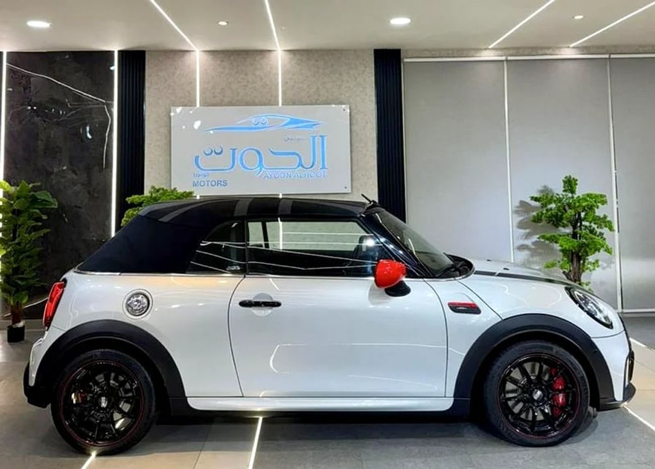ميني كوبر John Cooper Works 1.6L CONVERTIBLE JCW || STYLISH II AWESOME COLOR I| EXCEPTIONAL PERFORMANCE