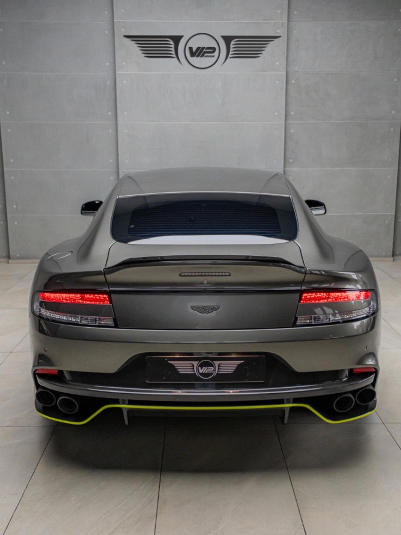 أستون مارتن DB11 AMR 5.2L