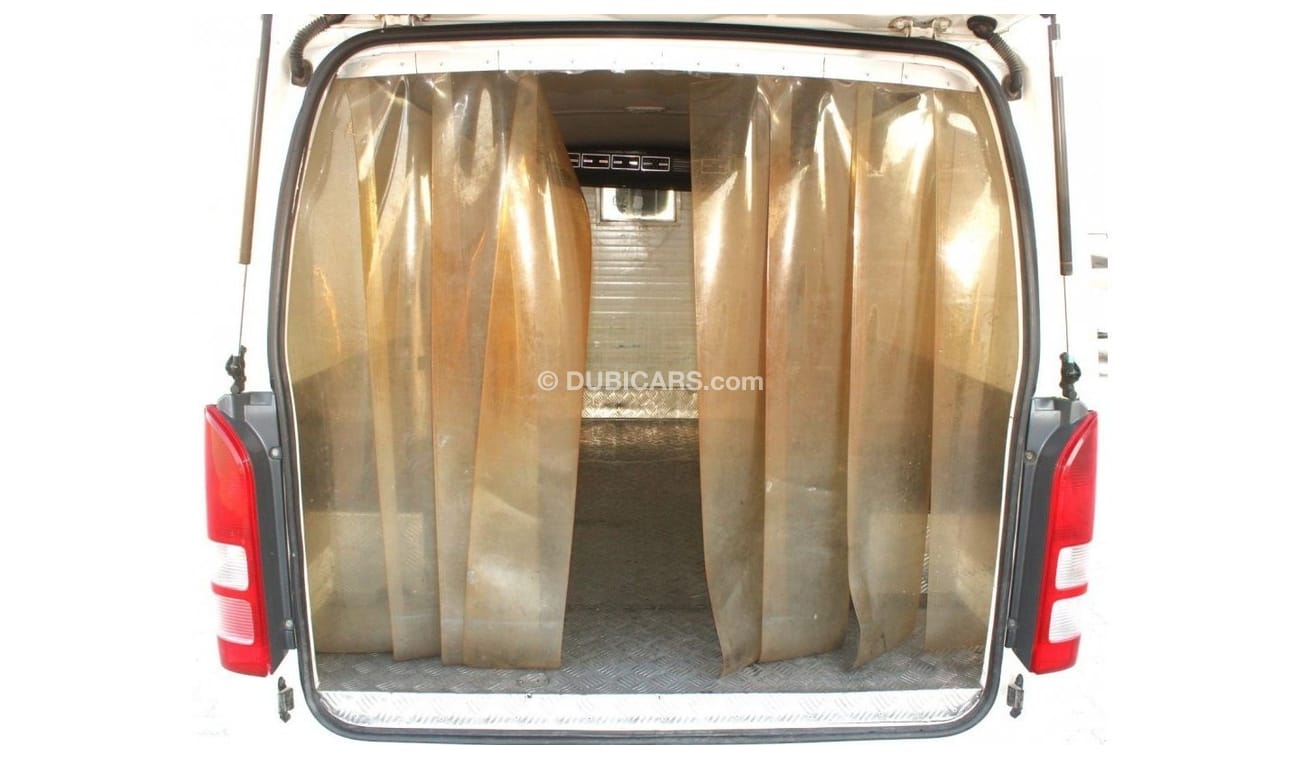 تويوتا هاياس تويوتا هايس 2017 خليجي ثلاجة  بحالة ممتازة بدون حوادث