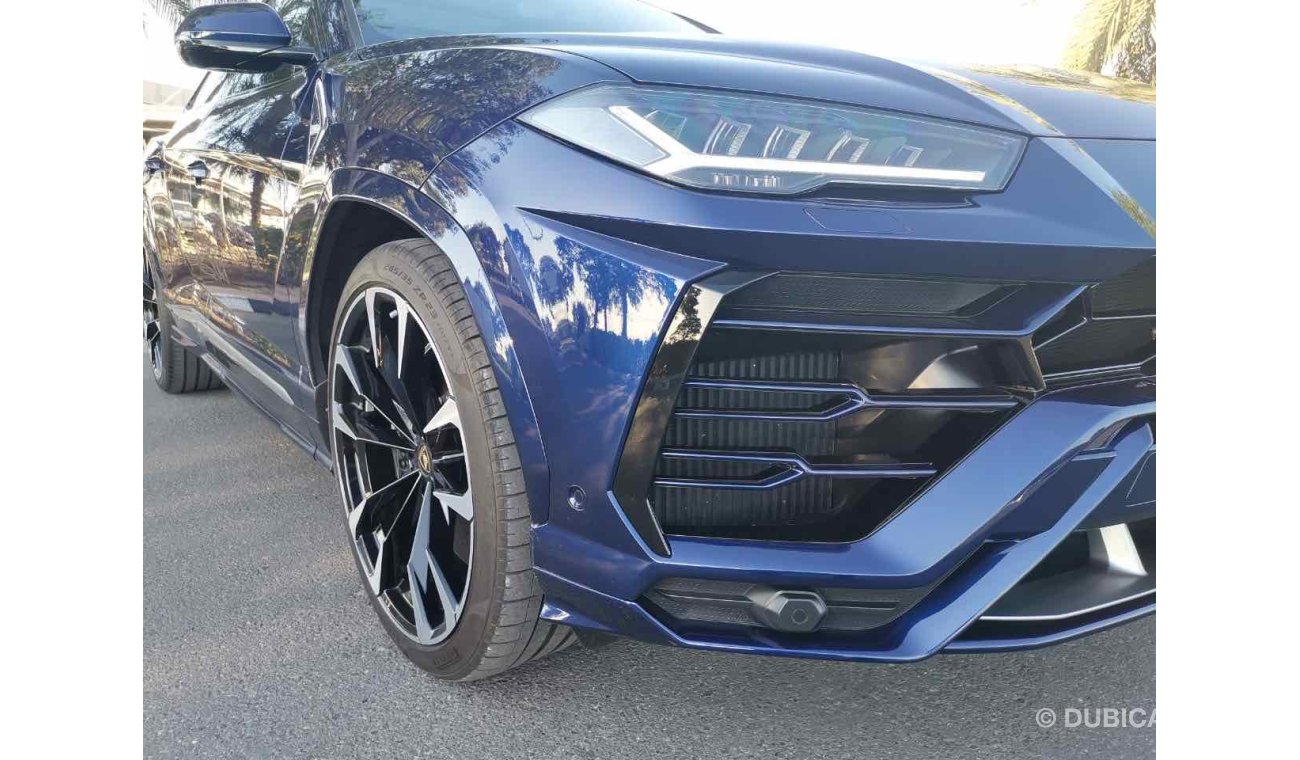 Lamborghini Urus 4.0L 650 PH V8 local and export