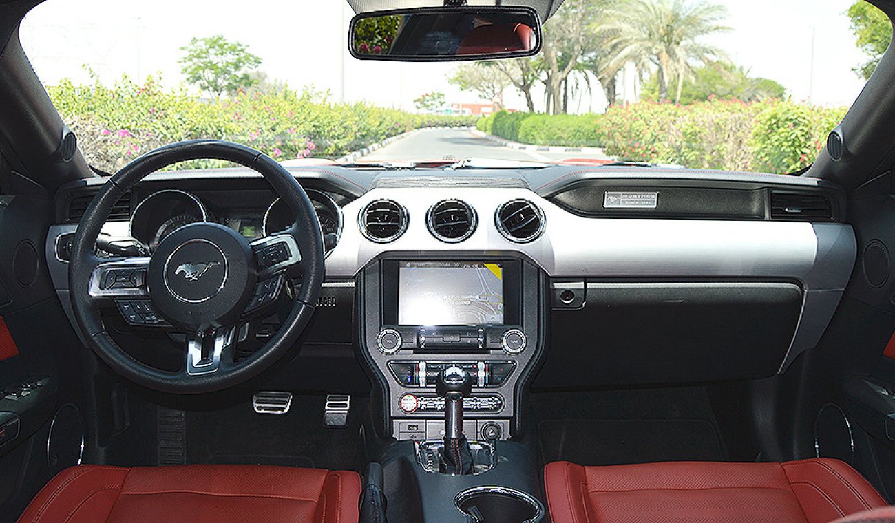فورد موستانج GT Premium, 5.0 V8 GCC, with Warranty and Service until 2022 (RAMADAN OFFER)
