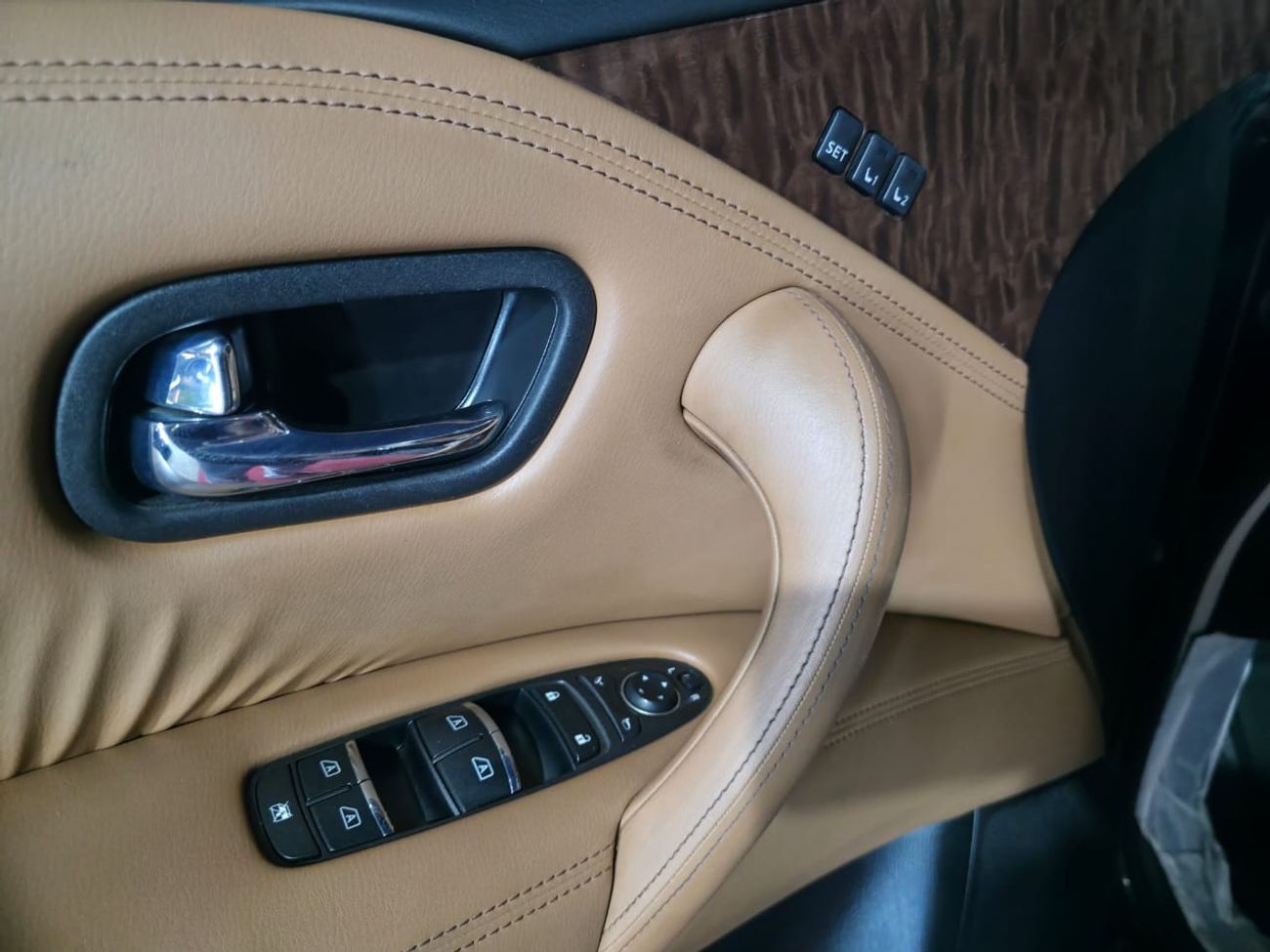 Nissan Patrol LE Platinum 5.6L