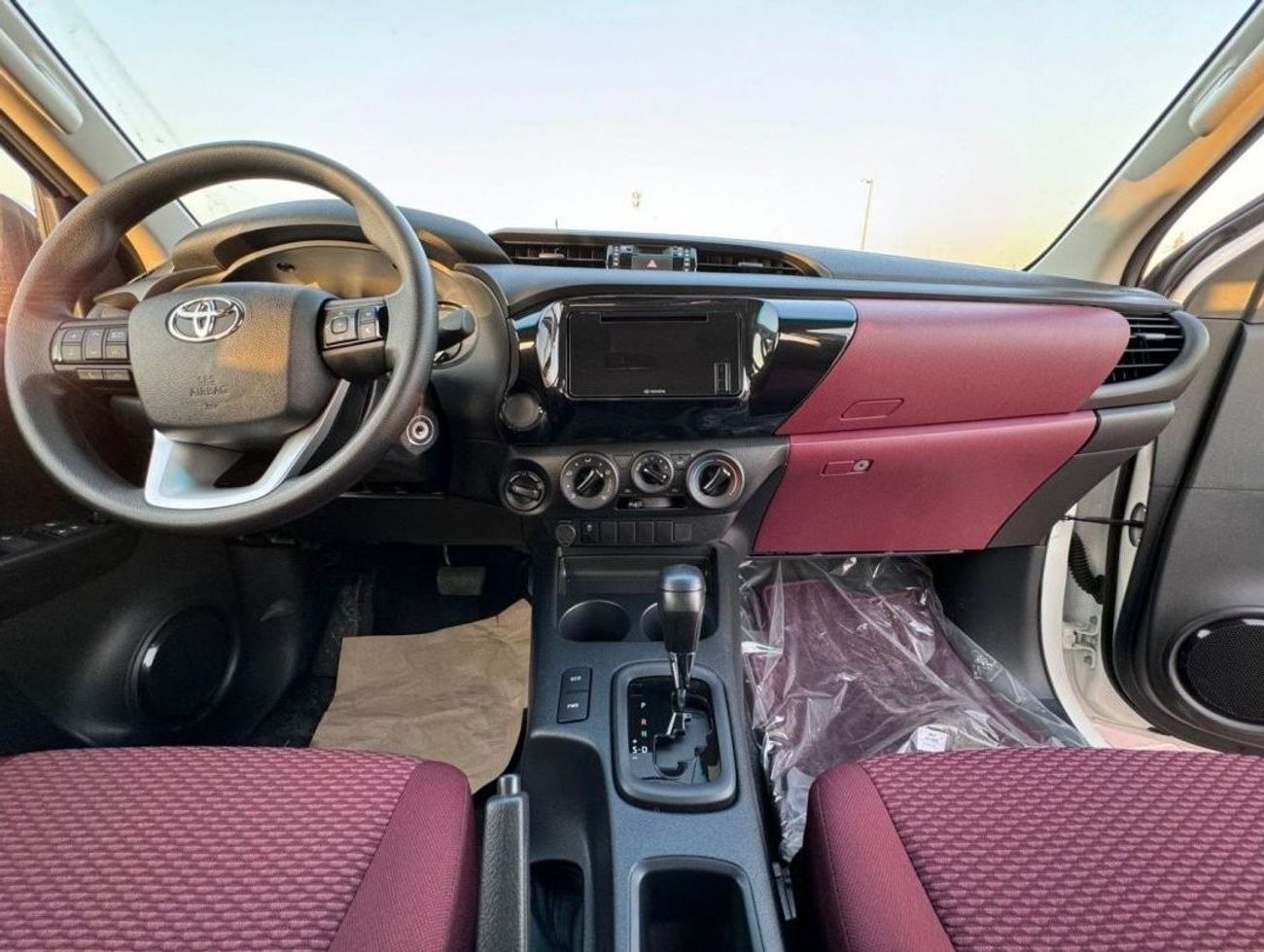 تويوتا هيلوكس Toyota Hilux 4x4 LZ  / AT