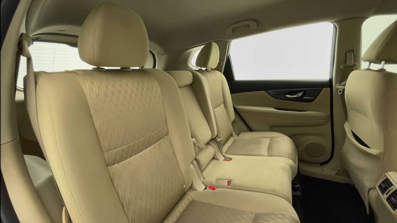 نيسان إكس تريل S 2.5 | بدون دفعة مقدمة | اختبار القيادة في المنزل