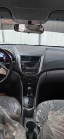 Hyundai Accent 1.6  4 cyl. Korya ,5 seats 4 door