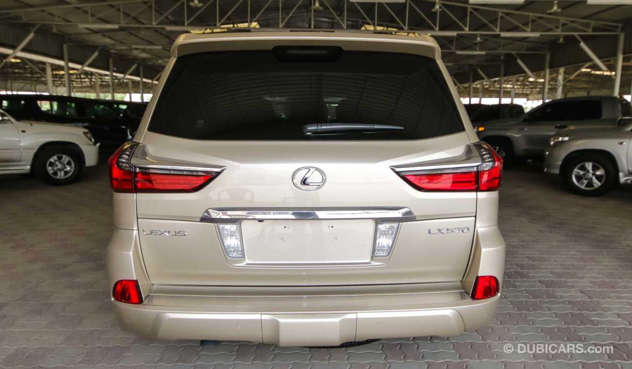 Lexus LX570