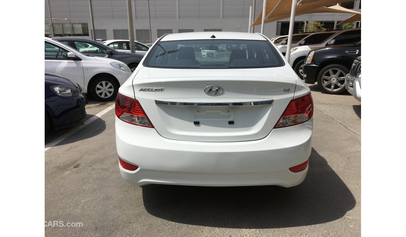 Hyundai Accent