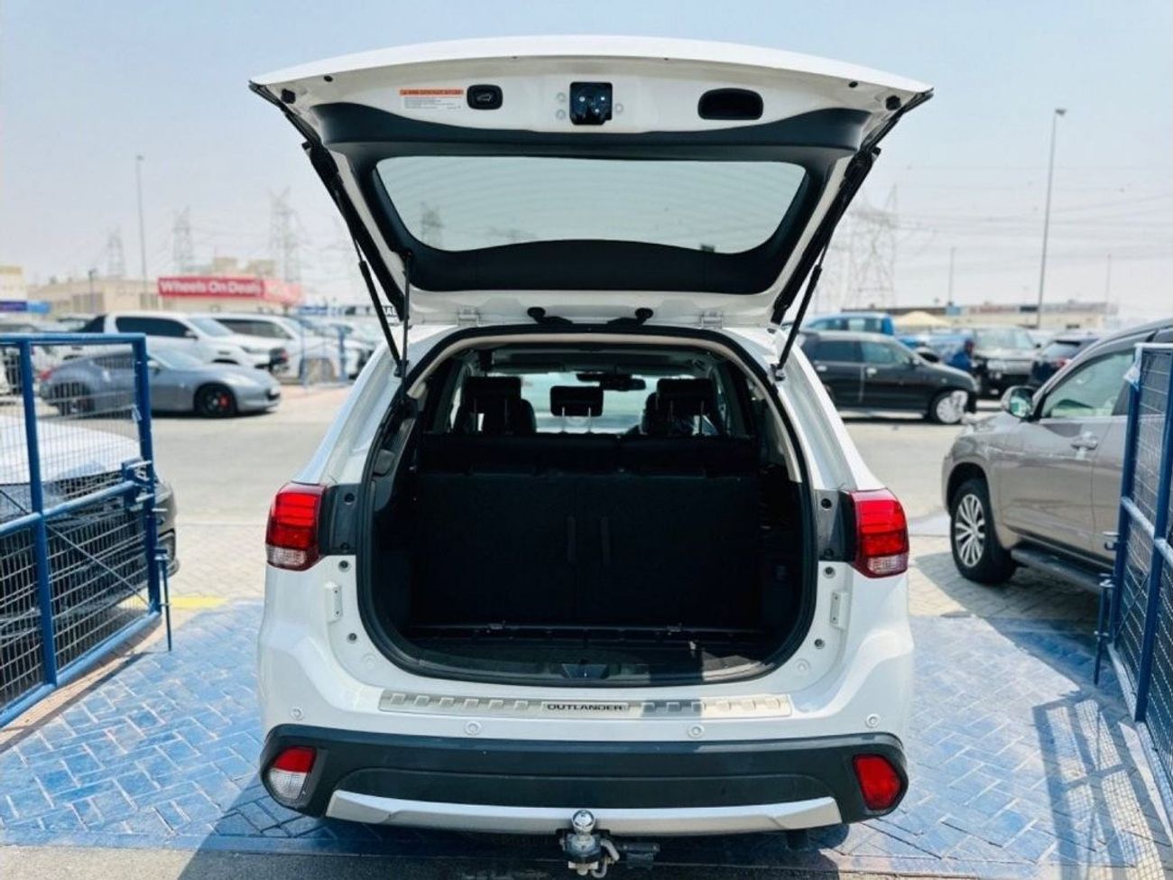 Mitsubishi Outlander Full option, Right hand drive