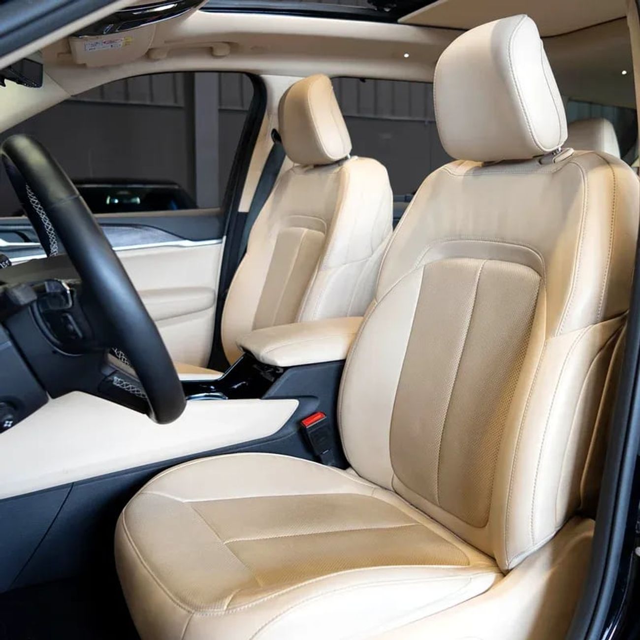 Jeep Grand Cherokee L Limited 3.6L AED 2,394 pm • 0% Downpayment • Grand Cherokee Limited L • Agency Warranty Service Co